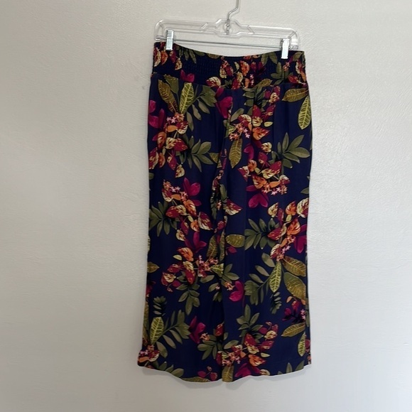 J. Jill Wide Leg Cropped Pant Women's S Blue Multi Tropical Smocked Waist - Picture 11 of 11